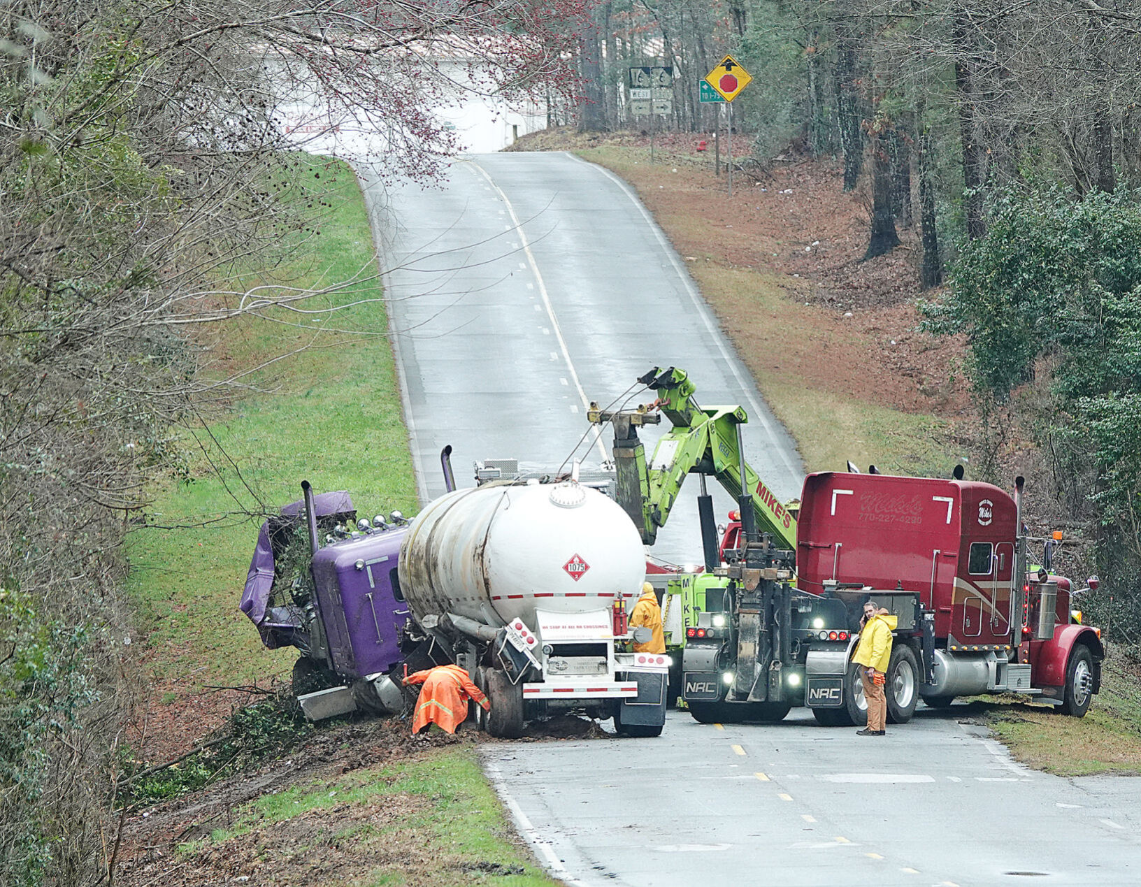 Tanker truck overturns